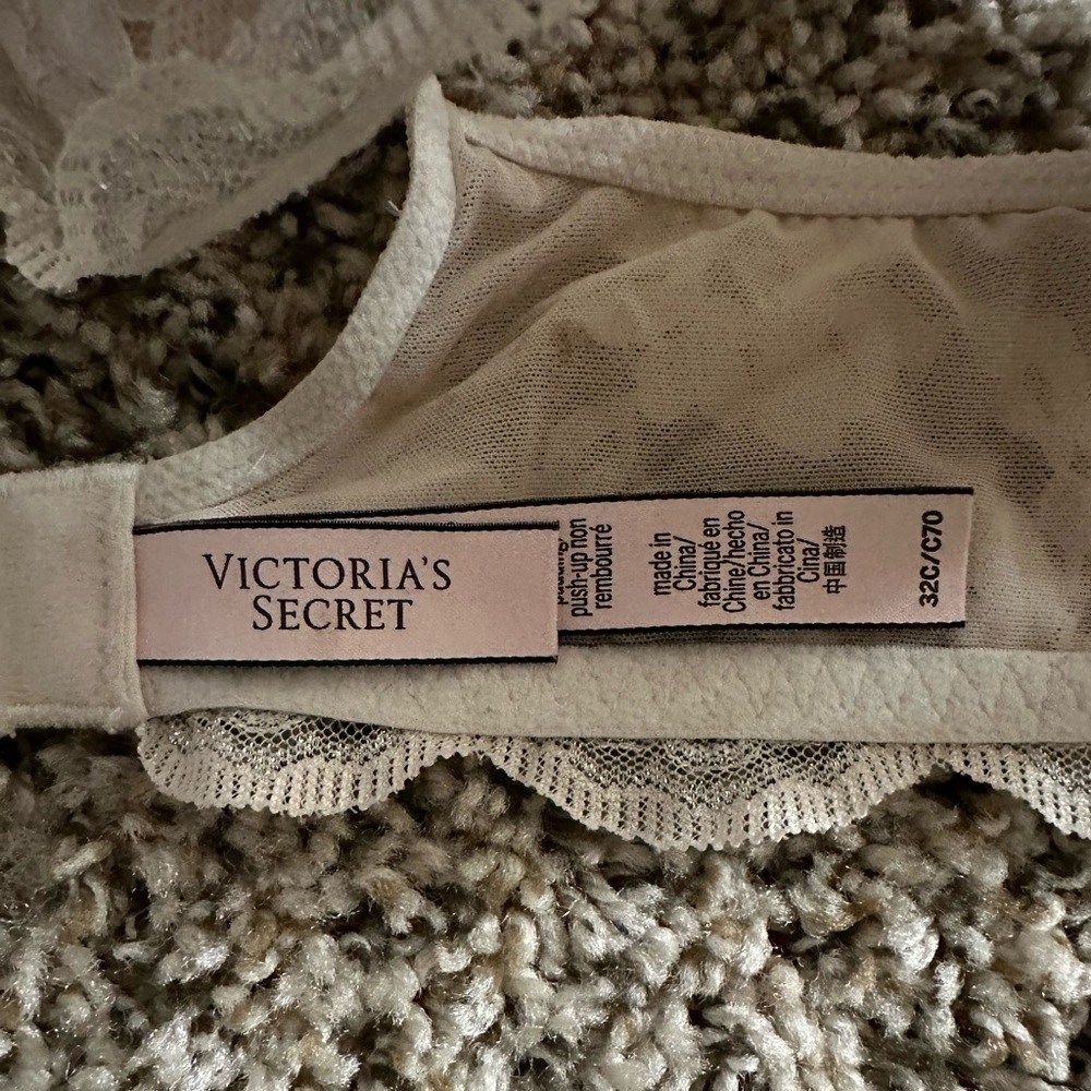 Vs bralette - Picture 3 of 3
